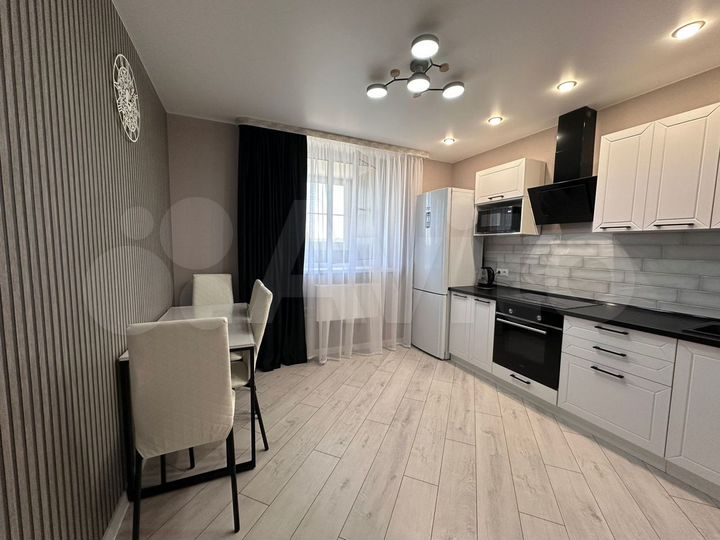 1-к. квартира, 40 м², 11/16 эт.