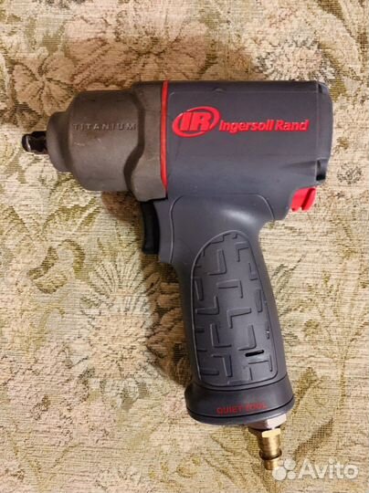 Гайковерт пневматический