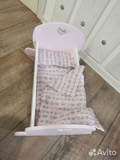 Кроватка для куклы деревянная