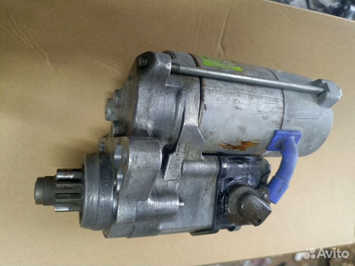 Стартер на двигатель 2UZ