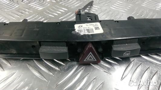Кнопка аварийки opel zafira B (TEA03I501)