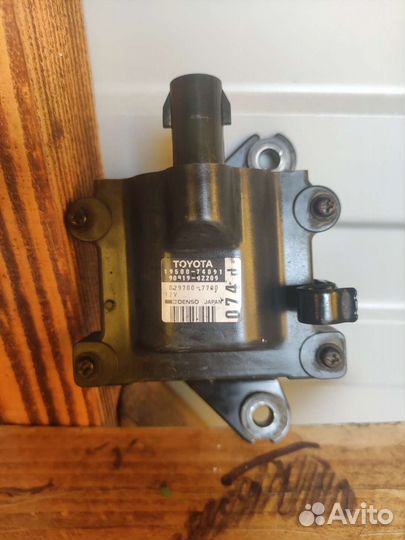 Катушка зажигания Тойота калдина