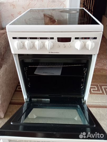 Плита электрическая стеклокерамика б/у