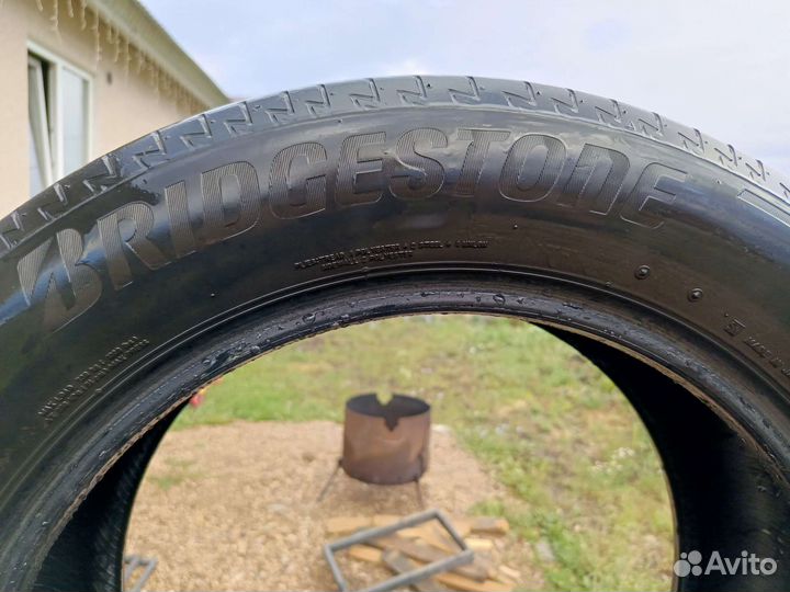Bridgestone Turanza T005A 225/55 R17
