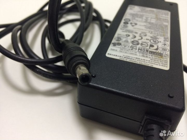 Блок питания ноутбука Samsung A10-090P1A оригинал