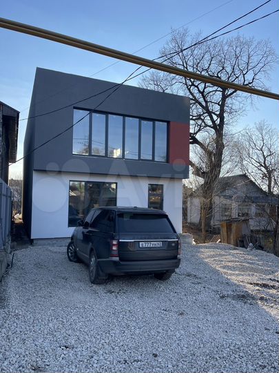 Дом 215 м² на участке 7,5 сот.