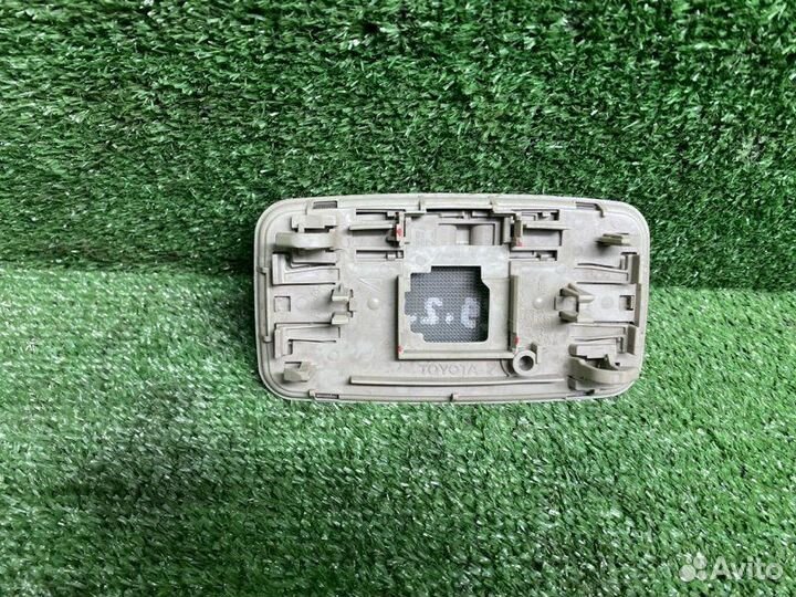 Плафон салона Toyota Camry 40 XV40