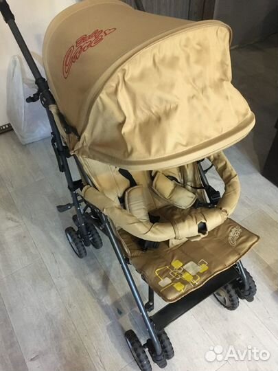 Коляска прогулочная