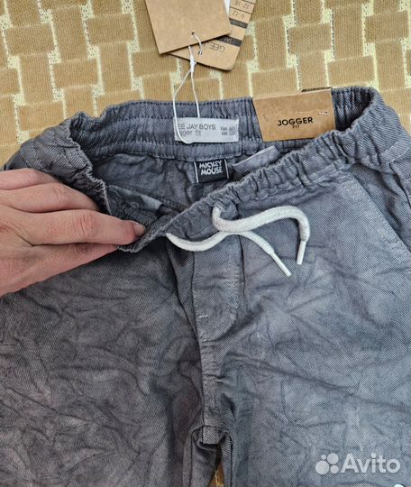 Джинсы серые на мальчика 122 Новые
