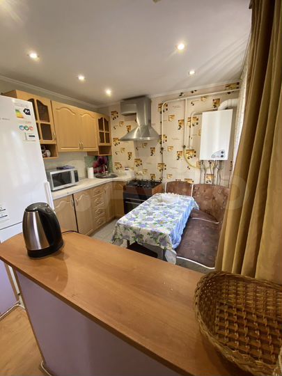 2-к. квартира, 50 м², 2/2 эт.