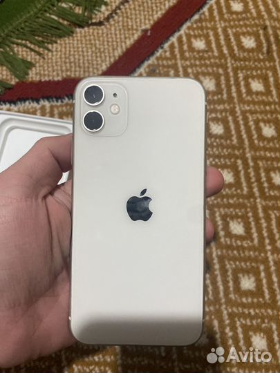 iPhone 11, 128 ГБ