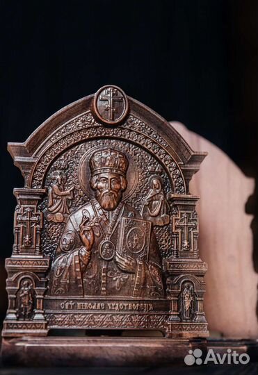 Резная икона