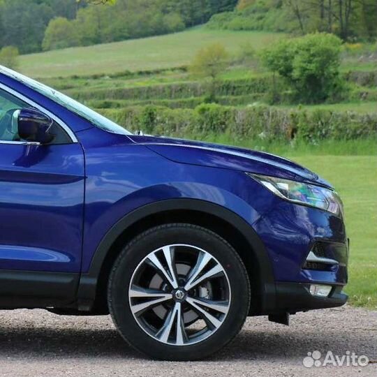 Крыло переднее правое в цвет Nissan Qashqai J11