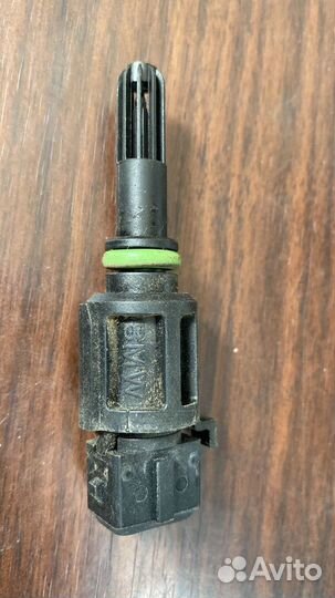 Датчик температуры всасываемого воздуха Е39 М54