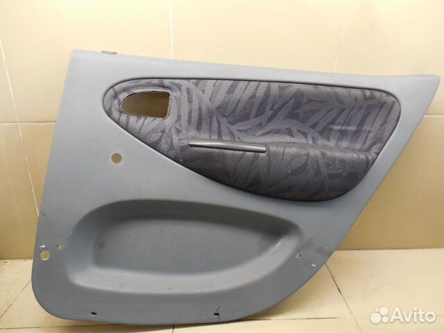 Обшивка двери задней правой Scenic 1996-1999