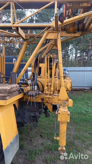 Буровая установка ЗИЛ УГБ-1ВС, 1991