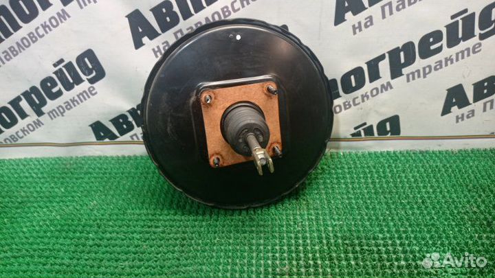 Вакумный усилитель тормозов Toyota Ipsum ACM26