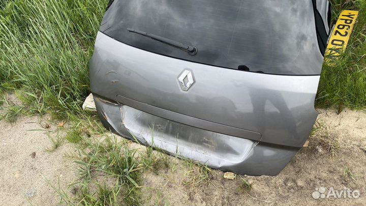 Стекло крышки багажника renault scenic 3