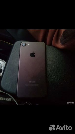 Телефон iPhone 7 32gb