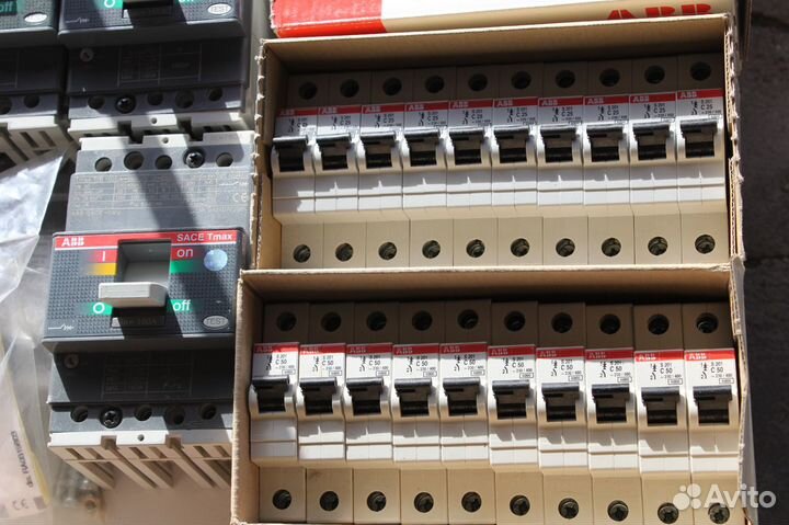 ABB, Merlin Gerin, Siemens в ассортименте