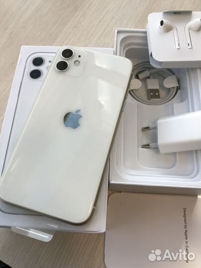 iPhone 11, 64 ГБ