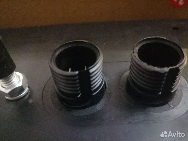 Фонарь задний schmitz с треугольником