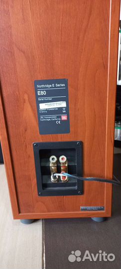 Акустические колонки JBL E 80