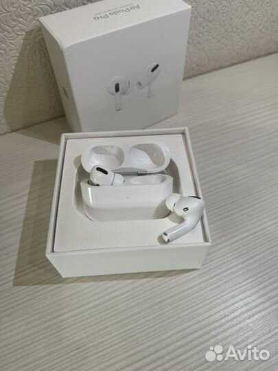 Беспроводные наушники airpods pro