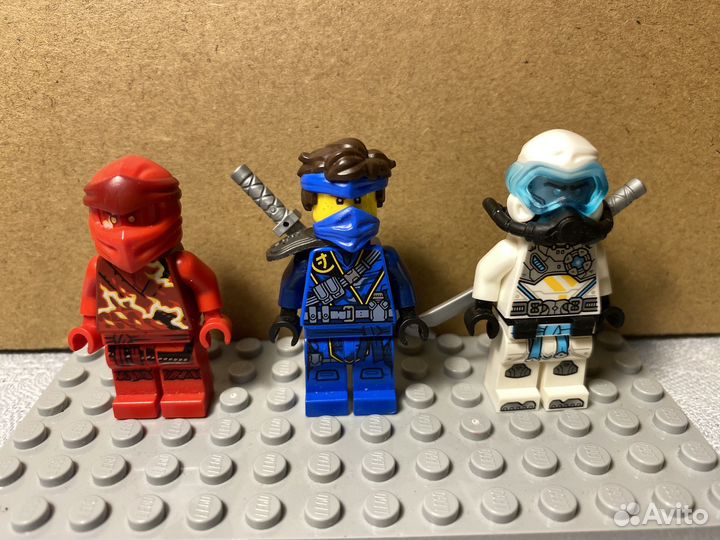 Lego минифигурки