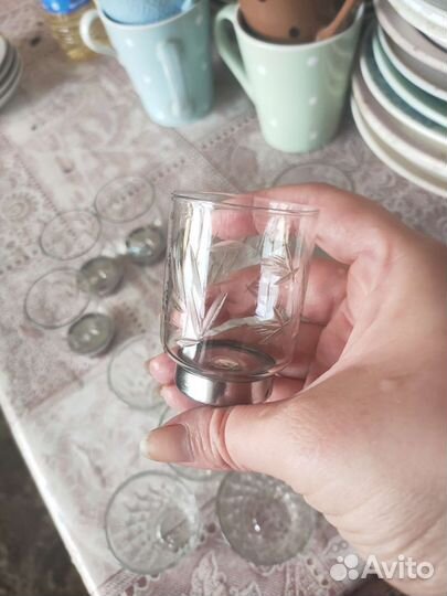 Стаканы и рюмки