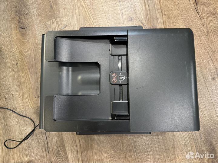 Струйный Принтер-мфу HP Officejet Pro 8610