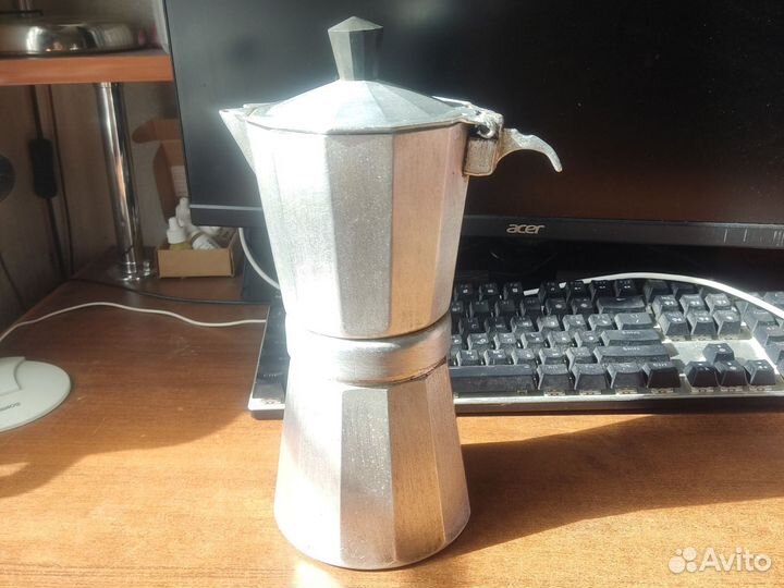Гейзерная кофеварка