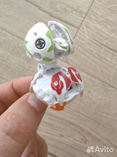 Бакуганы Bakugan оригинал Garganoid-webam