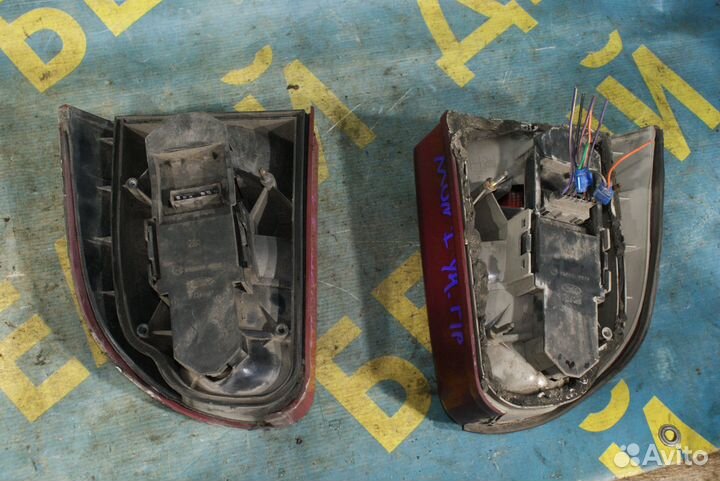 Задние фонари Ford Mondeo 1