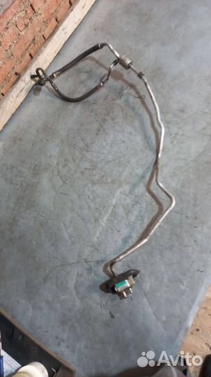 Трубка кондиционера Renault Kangoo 2003 657940U