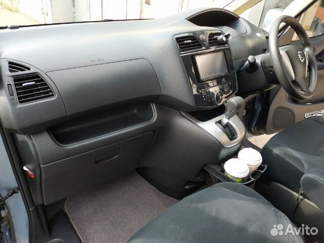 Nissan Serena 2.0 CVT, 2013, 138 000 км