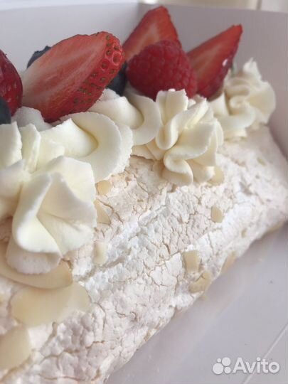 Меренговый рулет