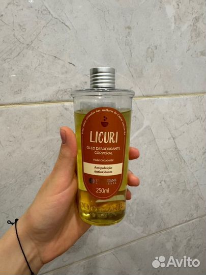 Масло для тела loccitane licuri