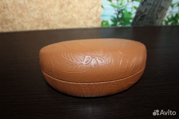 Футляры для очков (новые и б/у)