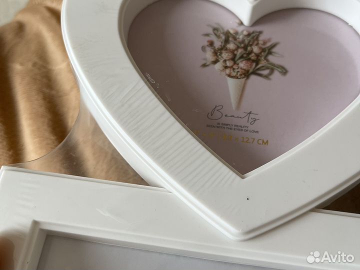 Фоторамка на 5 фото. 54х30 см