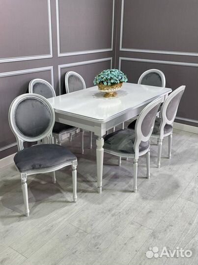 Стол и стулья от производителя. В наличии
