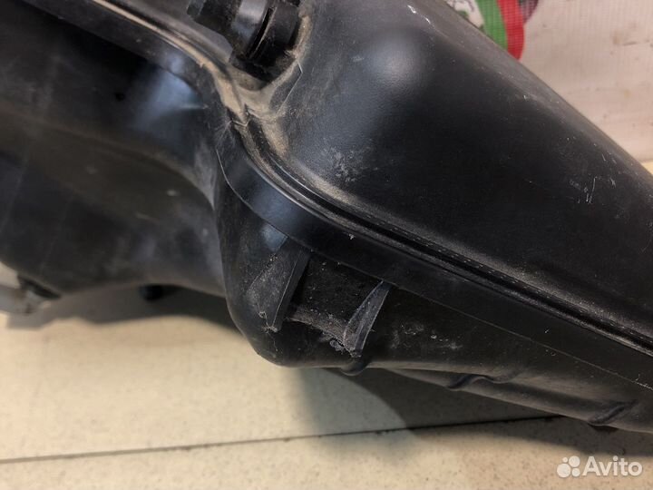 BMW 7 E65 расширительный бачок