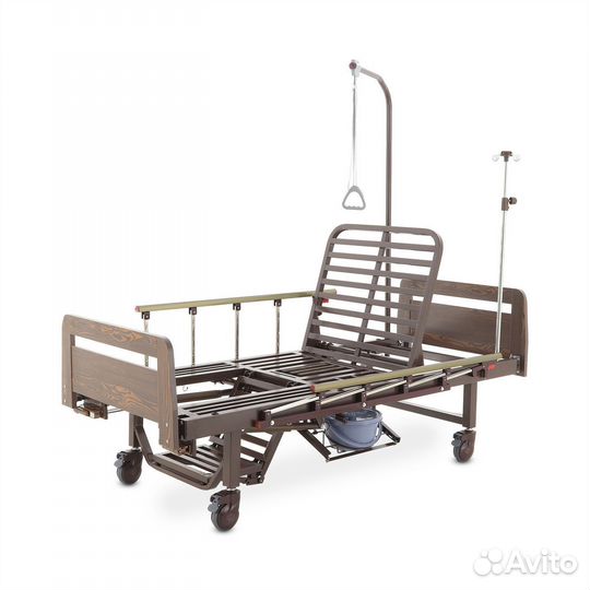 Медицинская кровать с кардиокреслом, с судном