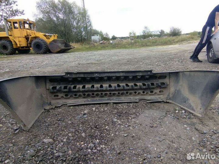 Задний бампер priora 1