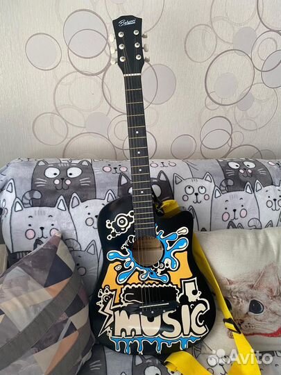 Продам гитару