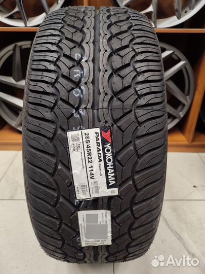 Yokohama Parada Spec-X PA02 285/45 R22 114V