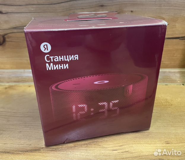 Яндекс станция мини с часами