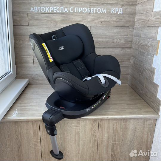 Детское автокресло поворотное britax romer dualfix