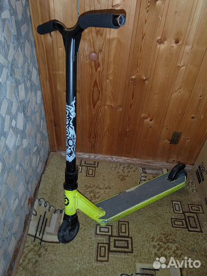 Трюковой самокат