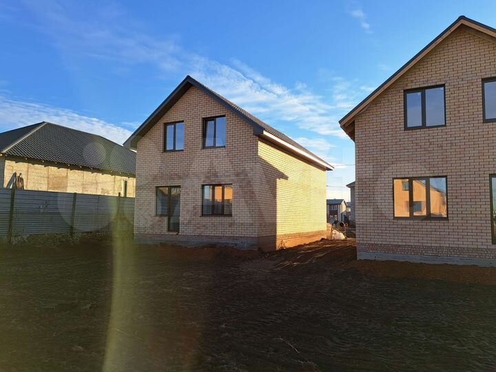 Дом 132 м² на участке 5 сот.